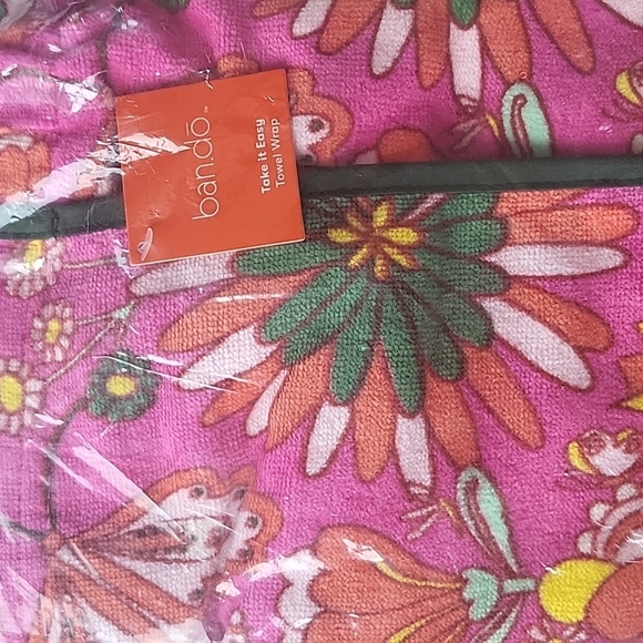 💥BUY 2 GET 1 FREE  Bando Take It Easy Towel Wrap - Picture 3 of 3